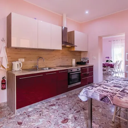 Beautiful In With 1 Bedrooms And Wifi 아파트