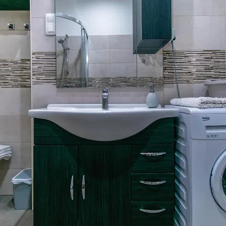아파트 Beautiful In With 1 Bedrooms And Wifi *
